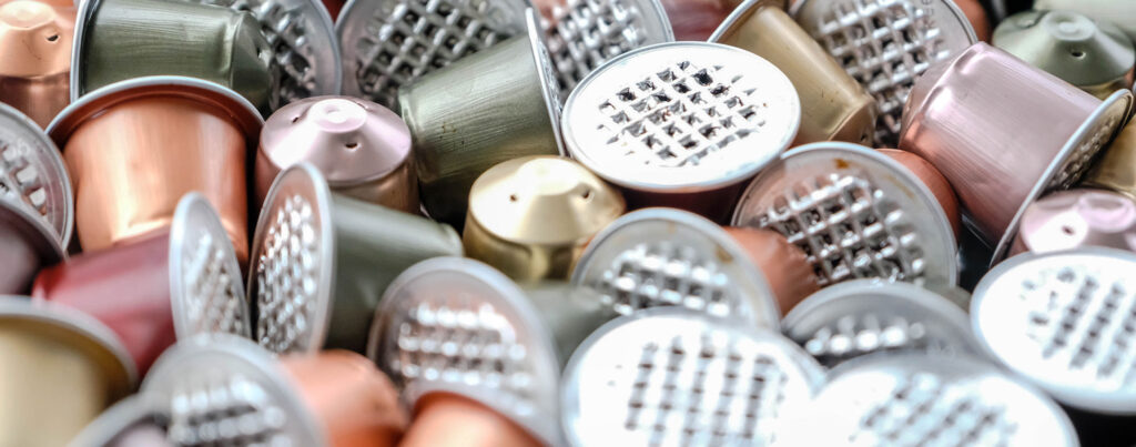 Kaffeekapseln entsorgen: So geht’s richtig